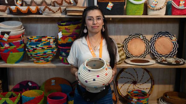 OMAIRA MANRIQUE