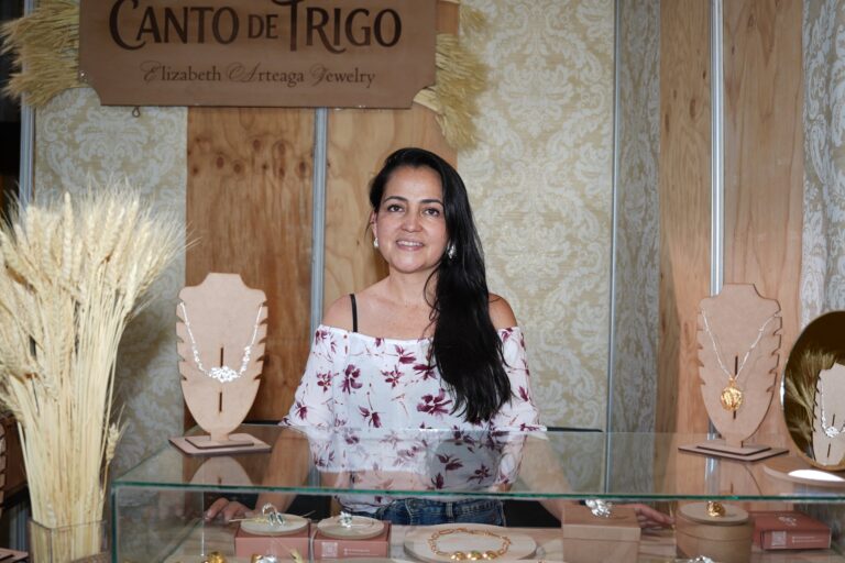 Elizabeth Arteaga Narváez