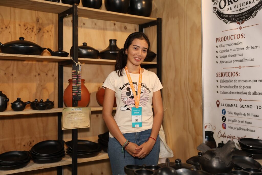 Laura Alejandra Aviles Prada